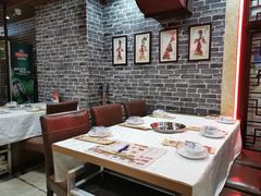 -羊家胡同·龙虾烧烤火锅(龙汇路店)