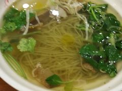 牛肉粉丝汤-小姜锅贴(凤凰街店)