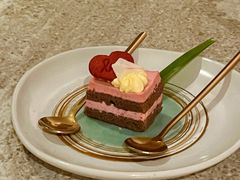 -villaa别墅餐酒吧