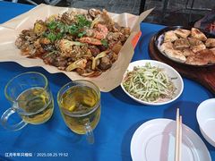 -老东镇啤酒屋海鲜加工·蒸汽海鲜·海鲜烧烤(台东店)