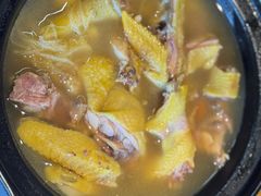 -鑫悦楼煎蟹·16年海鲜大排档