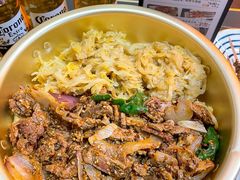 -许哥东北烧烤·铁丳烤串·宫后夹肉(繁花中心店)