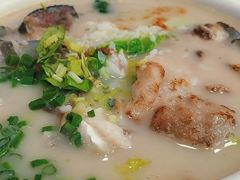 鱼头粥-潮信鱼头王(西环店)