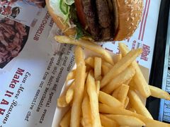 -The Habit Burger Grill 哈比特汉堡(爱琴海店)