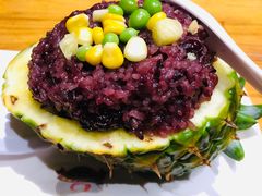 版纳菠萝饭-老滇山寨•云南特色菜•地方菜•民族风情歌舞表演(金碧店)