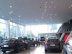 -上海永达奥诚奥迪4S店(申江路店)