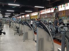 -星动力健身俱乐部(新塘店)