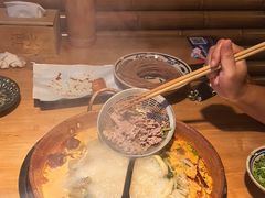 -洱火云南酸菜牛肉火锅(石景山当代商城店)