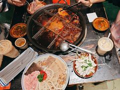 -周小明火锅(黑金冠社区店)