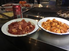 -马路牙子地桌烤肉(工体店)