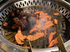 -釜御山海鲜烤肉火锅自助(新城市中心店)