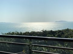 -三亚湾海居铂尔曼度假酒店