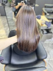 -藤野造型•烫染专业店