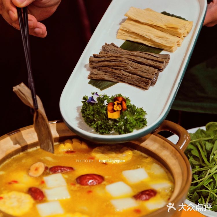 清远本地人才知道的私房菜 | 藏在老街区的文创园