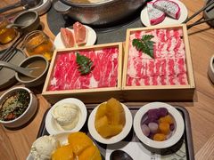 -巴奴毛肚火锅(龙湖锦艺城店)