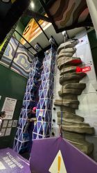 -MELAND CLUB亲子乐园·派对·餐厅(北京芳圆里ID MALL店)