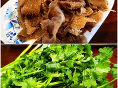 -亿诣蝎府炸酱面羊蝎子火锅(酷车小镇店)