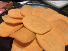 土豆拼地瓜-鹤之乡·齐齐哈尔烤肉·非遗(秋涛路店)