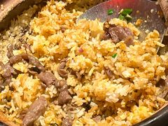 窝蛋牛肉煲仔饭-啫神·广州地标美食(北京路店)