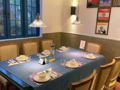 包厢-野蔓果·山野菜(西湖景区·龙井茶田店)