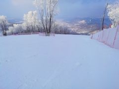 -中旅松花湖滑雪场