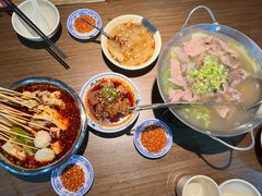 -肖四女乐山跷脚牛肉(南汇大学城生活广场店)
