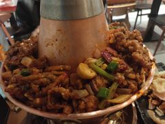 -炉小二铜锅牛蛙•川湘菜(三里屯店)