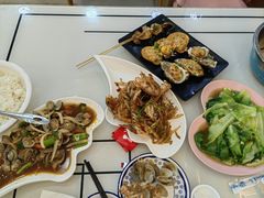 -覃记海鲜美食餐厅
