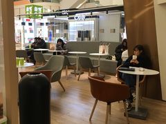 大堂-奈雪的茶(市百一店)