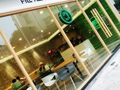 门面-龙治汉堡(中华城店)