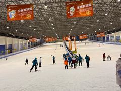 -绍兴启迪乔波冰雪世界