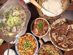 -谢老五跷脚牛肉·非遗传承店