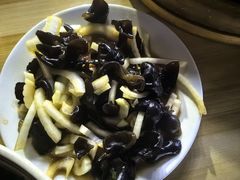 -清真·白家牛肉罩火烧老店(育才街店)
