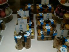 -迪悦华尔兹(港瑞新玉海店)