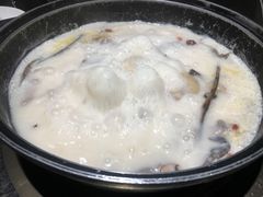 -煲宫猪肚鸡(昆山金鹰国际购物中心店)