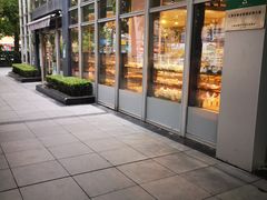 -巴黎贝甜(常德路店)