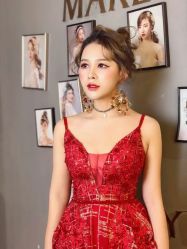 -艾米丽婚纱礼服