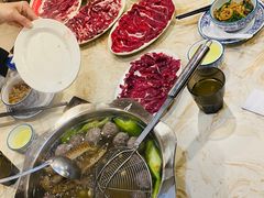 -粤潮牛肉火锅店(江南大道店)