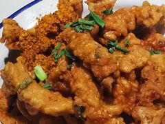 -钢管厂五区小郡肝串串香(奥克斯广场锦城万达店)