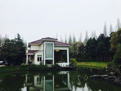 -上海怡沁园度假酒店