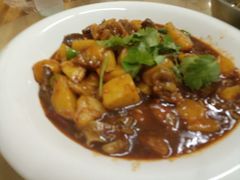 土豆牛腩-勇猛子川菜馆(新军路店)