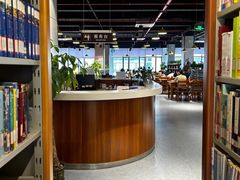 -上海市虹口区图书馆(曲阳分馆)