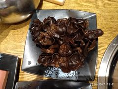-聚串门儿·东北烧烤(信义坊店)