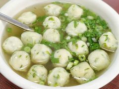 鱼丸汤-日丰园海肠水饺·老字号大连海鲜(小平岛总店)