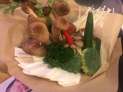 蔬菜菌菇豆腐拼盘-煲宫(华润万象城店)