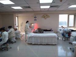 -痘博士北京·全国连锁祛痘机构