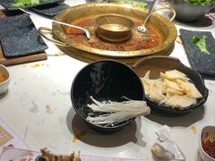 -哥老官重庆美蛙鱼头(宝山龙湖店)