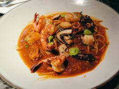 -LESCEDARS Brasserie Bistro香柏树