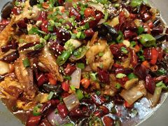 -有红鸡毛店·川菜(建设路店)