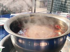 -牛华周记麻辣烫起源店